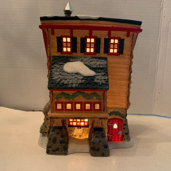 Dept 56 Elves Trade School, North Pole Christmas Village Lighted Building - 1995 - Picture 3 of 11